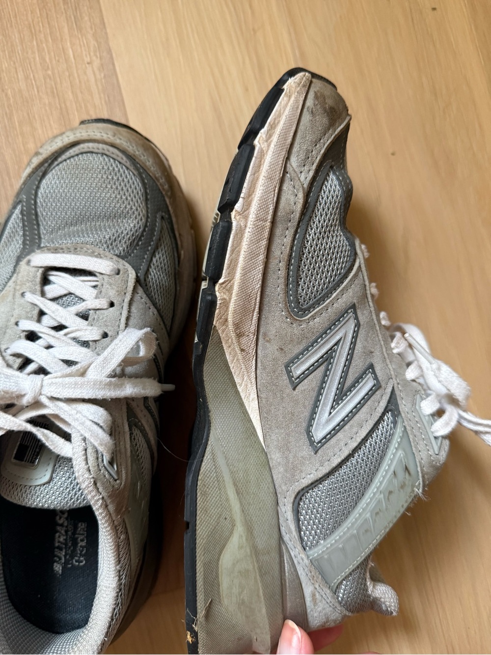 New Balance Women's 990v5 Sneakers in Gray and White - Picture 7 of 9